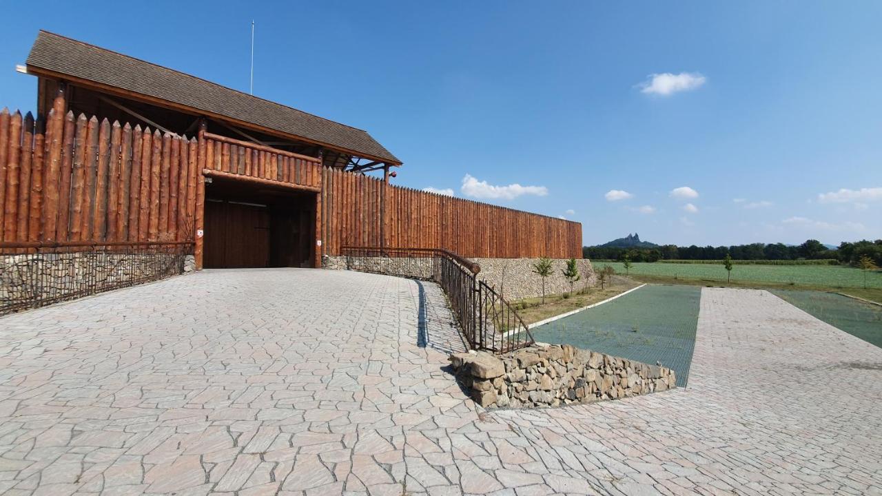 Resort Cesky Raj Troskovice Exterior photo